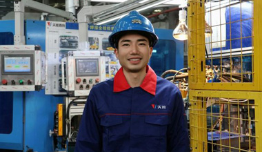 侯斌：从职场新人到新型工匠